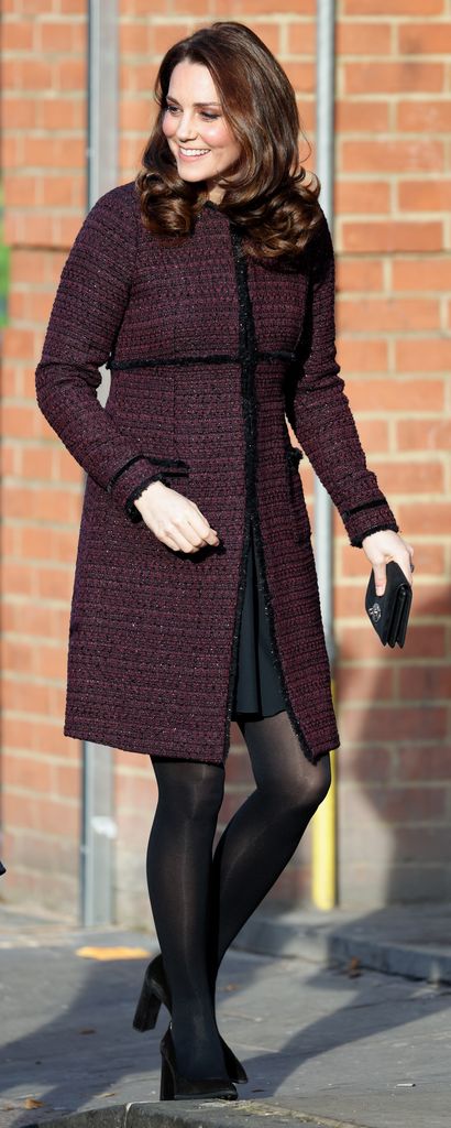 Princess Kate attends the 'Magic Mums' community Christmas party held at Rugby Portobello Trust on December 12, 2017 in London, England. The Rugby Portobello Trust in North Kensington is part of a network of centre that help local communities and provides support by running programmes for children and parents such as homework clubs, sporting activities, social groups and tuition.