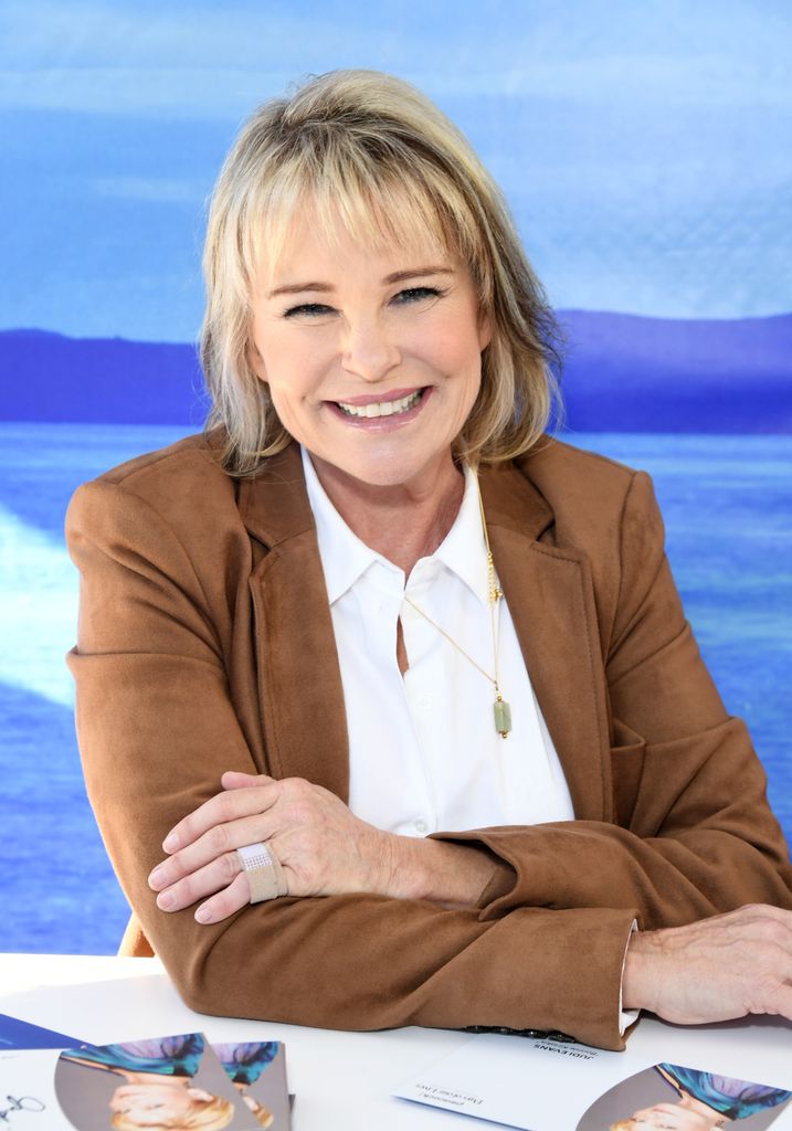judi evans smiling
