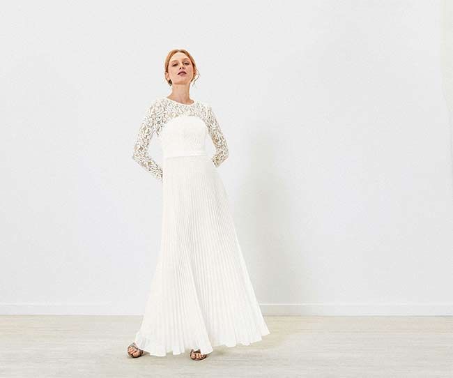 Oasis lace wedding dress