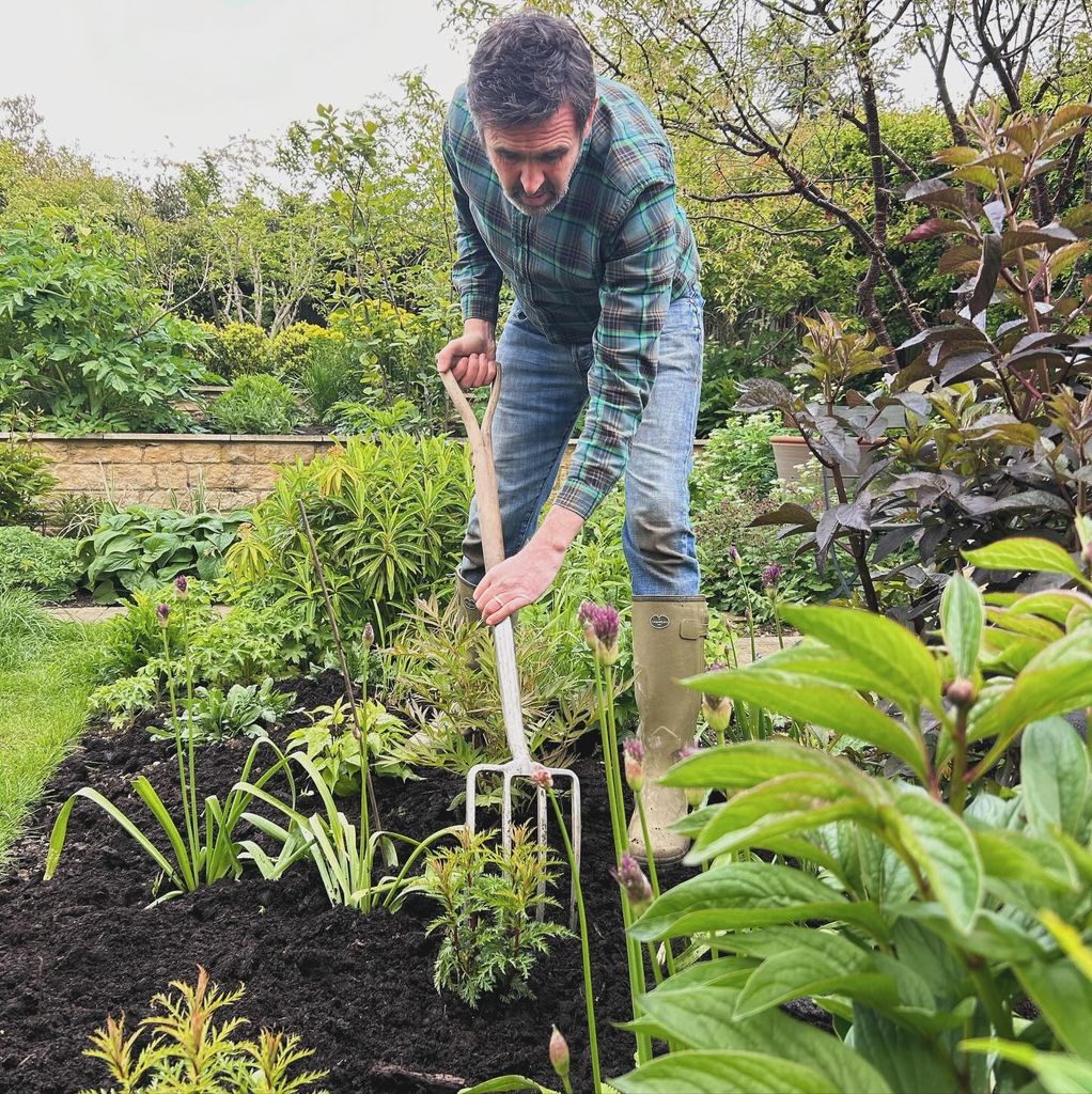 Adam frost digging in his garden