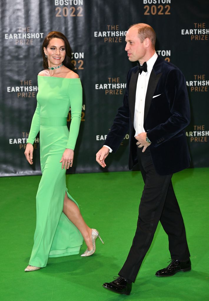 Catherine, Princess of Wales in green dress with william