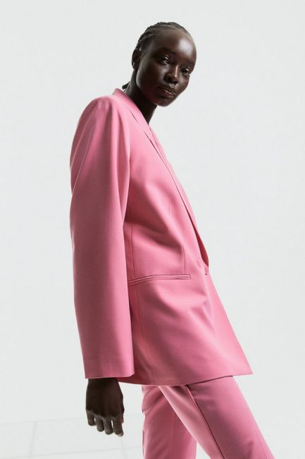 hm pink blazer dupe for kate middletons alexander mcqueen look