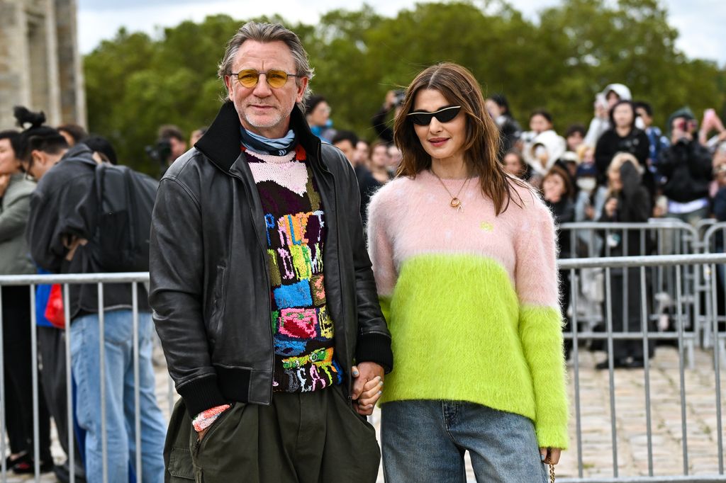 Daniel Craig and Rachel Weisz attend the Loewe Paris Womenswear Spring-Summer 2025 show as part of Paris Fashion Week on September 27, 2024 in Paris, France.