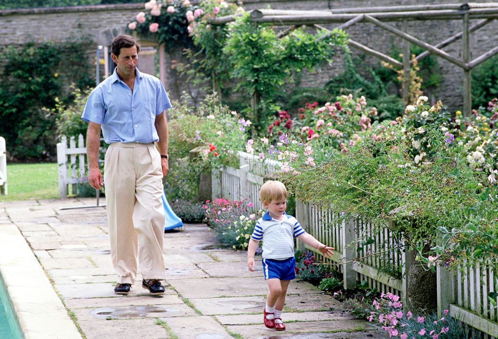 Prince Charles And Prince Harry By The Swimming Pool In The Garden At Their Home Highgrove House  in 1986