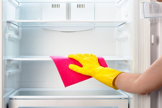 Cleaning inside fridge shelf