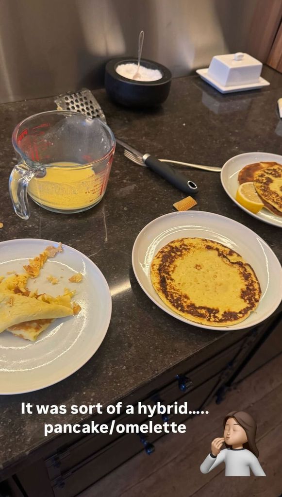 Victoria showed off her "pancake/omelett"