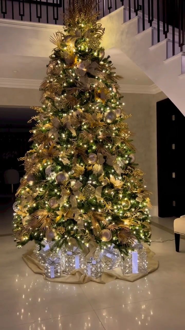 christmas tree in home 