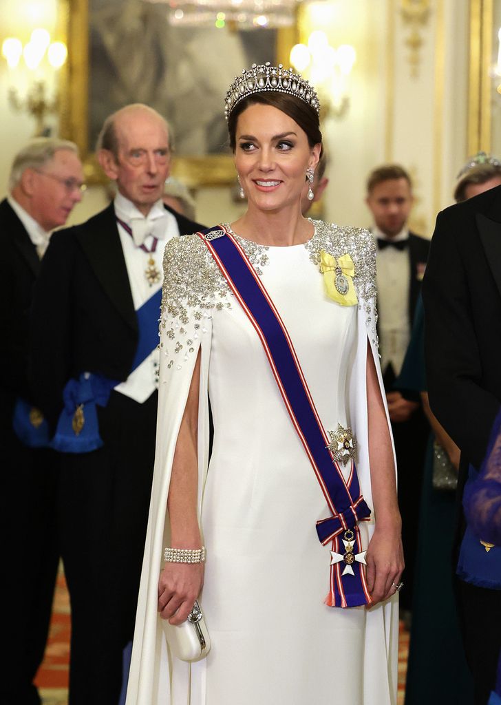 Kate Middleton wearing Lover's Knot tiara at state banquet