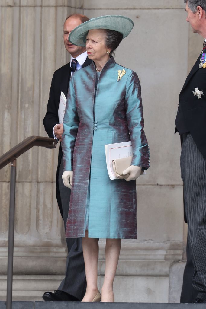 Princesa Ana al Jubileo Platinium de la Sra. Elizabeth II de Acción de Gracias para 2022