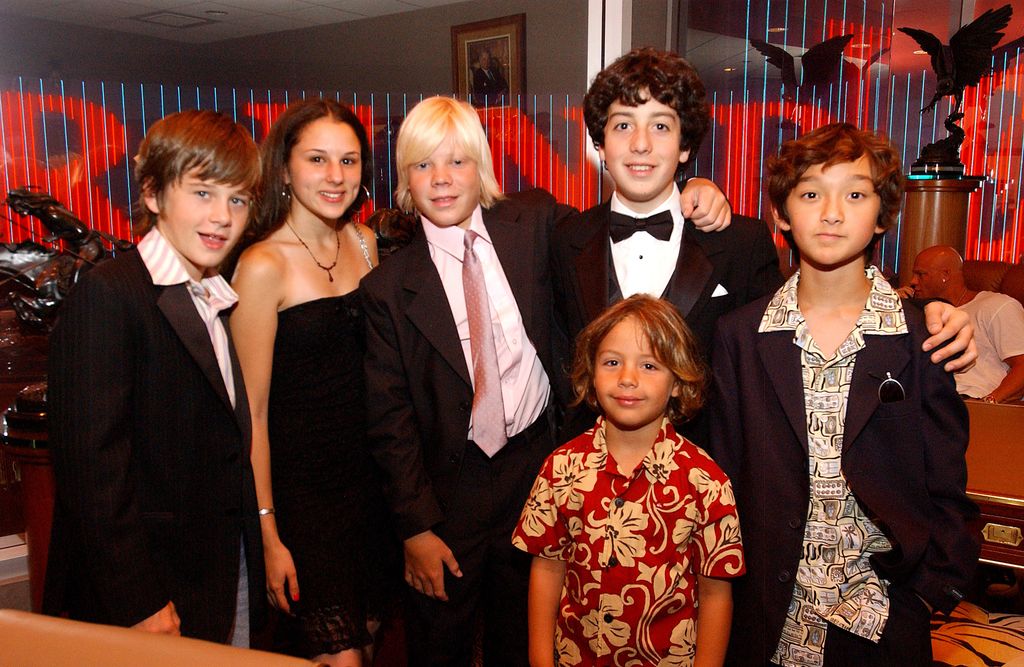 Le casting de "Comment manger des vers frits" - Luke Bedward, Hallie Kate Eisenberg, Blake Garrett, Austin Rogers, Ty Panitz et Alexander Agate 