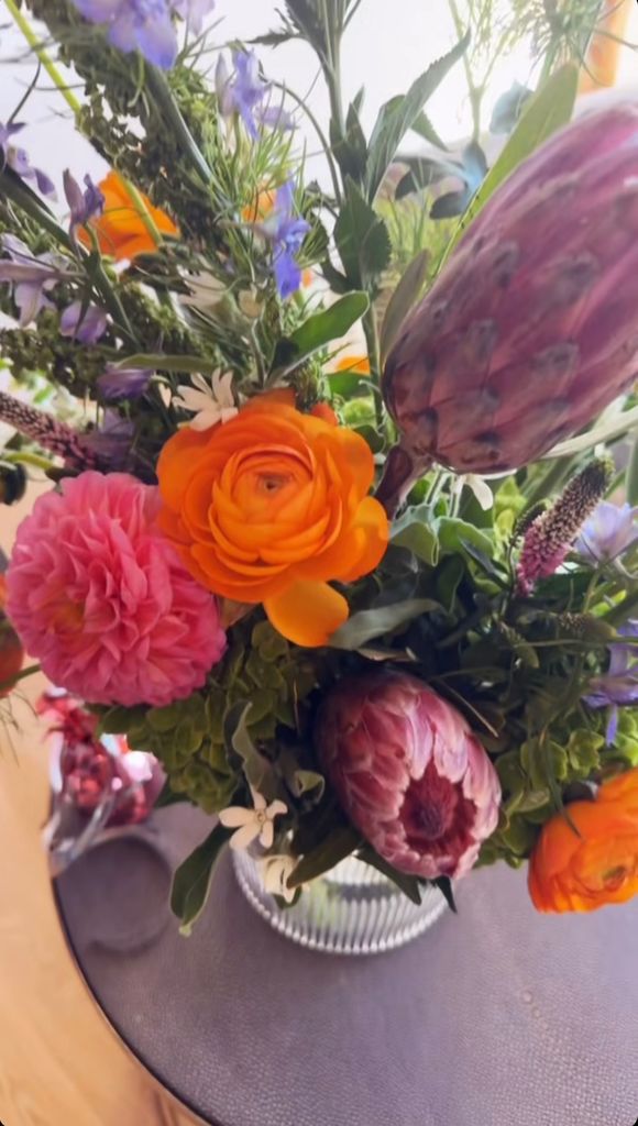 Gwen Stefani shows the bouquet from her husband Blake Shelton for her 55th birthday, shared on Instagram Stories