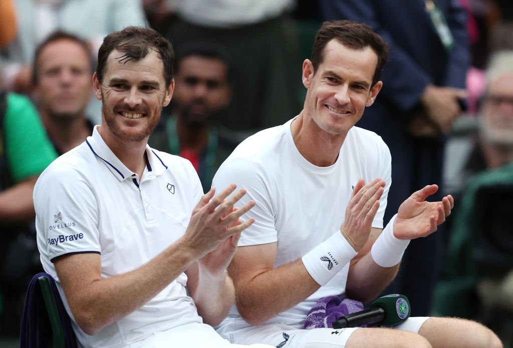 Andy Murray and Jamie Murray applaud