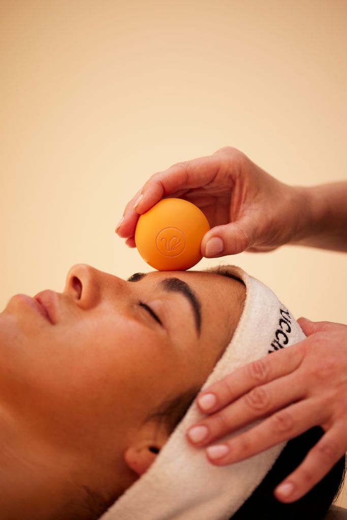 Facial treatment at Germaine de Capuccini's partnership spa – Heavenly Spa 