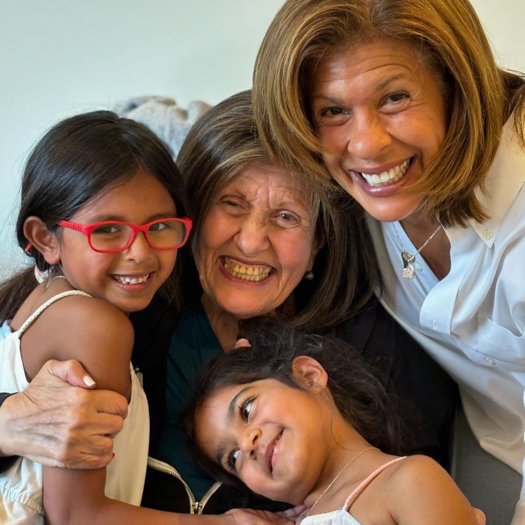 Hoda Kotb takes a selfie with her mom, daughter Haley (L) and Hope 