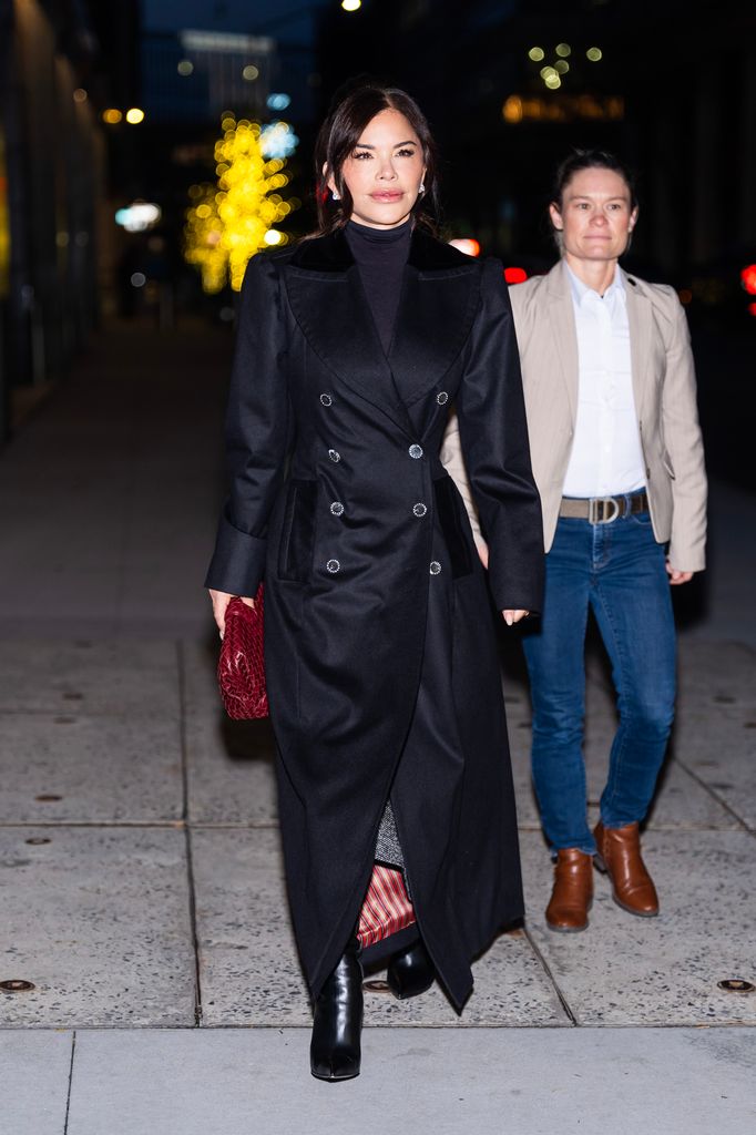 lauren sanchez black trench coat