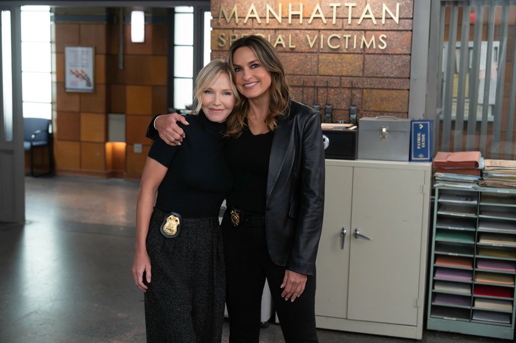 Kelli Giddish as Sgt. Amanda Rollins, Mariska Hargitay as Capt. Olivia Benson on Law & Order: Special Victims Unit - Season 27