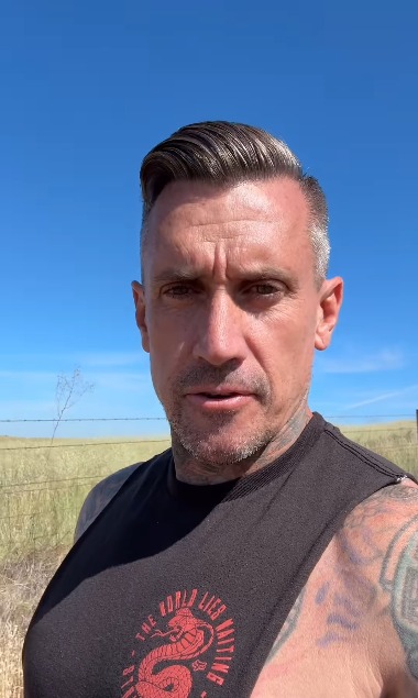 Carey Hart has been sharing post-recovery videos
