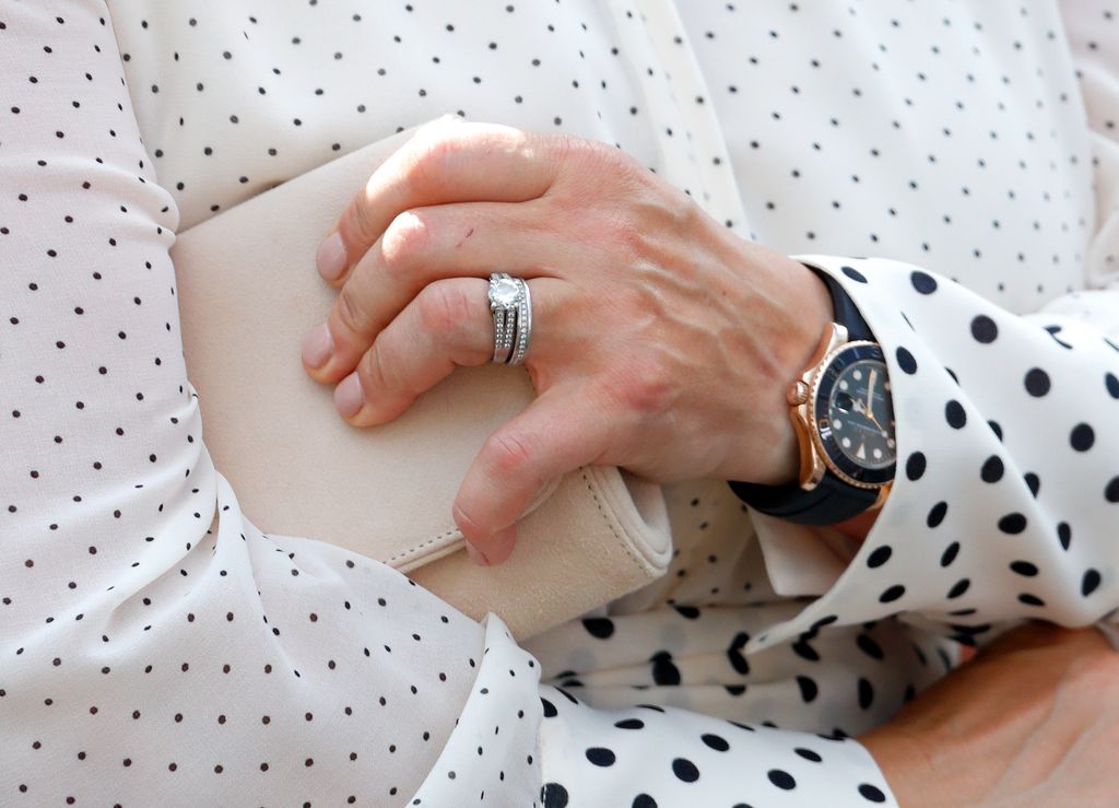 Zara Tindall's engagement ring and wedding band