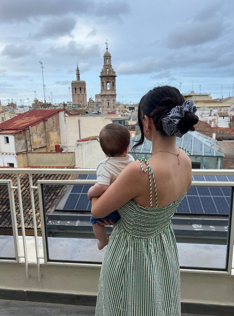 mum-and-baby-looking-at-view