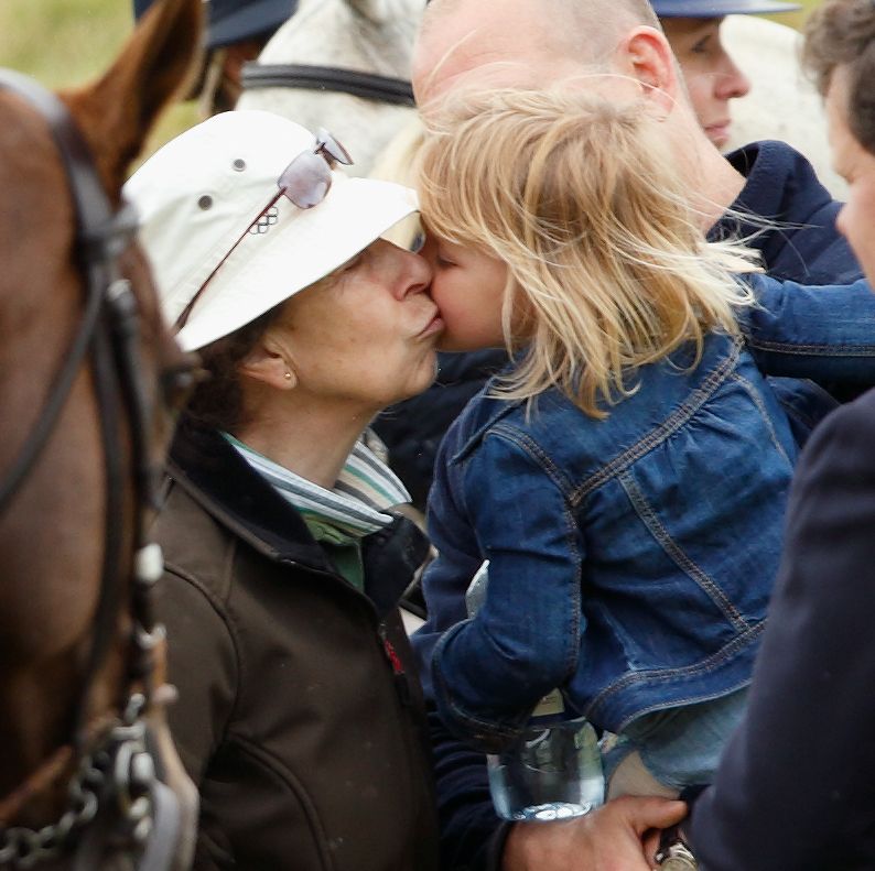 Princess Anne kisses granddaughter, Mia Tindall, in 20165