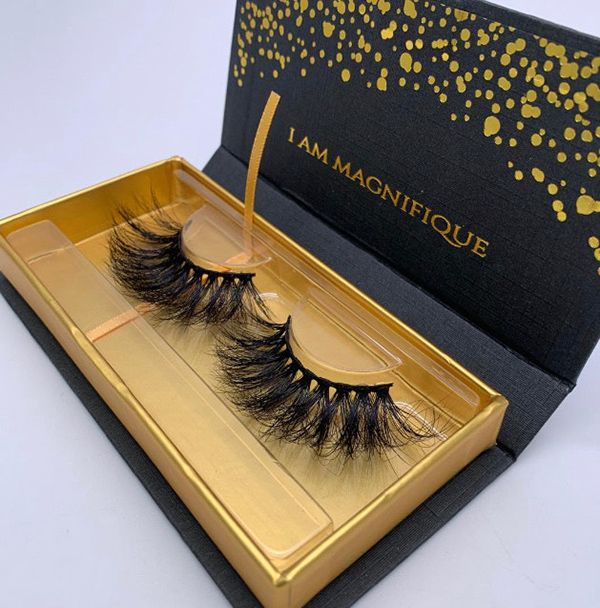 Mrs Hinch's £10 fake eyelashes revealed here's how to keep them clean