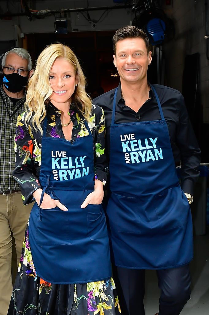 kelly ripa and ryan seacrest on live! with kelly and ryan