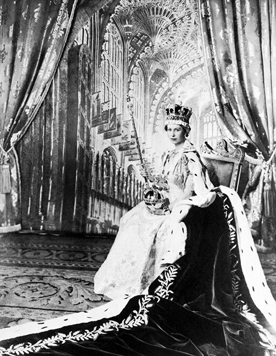 queen throne 