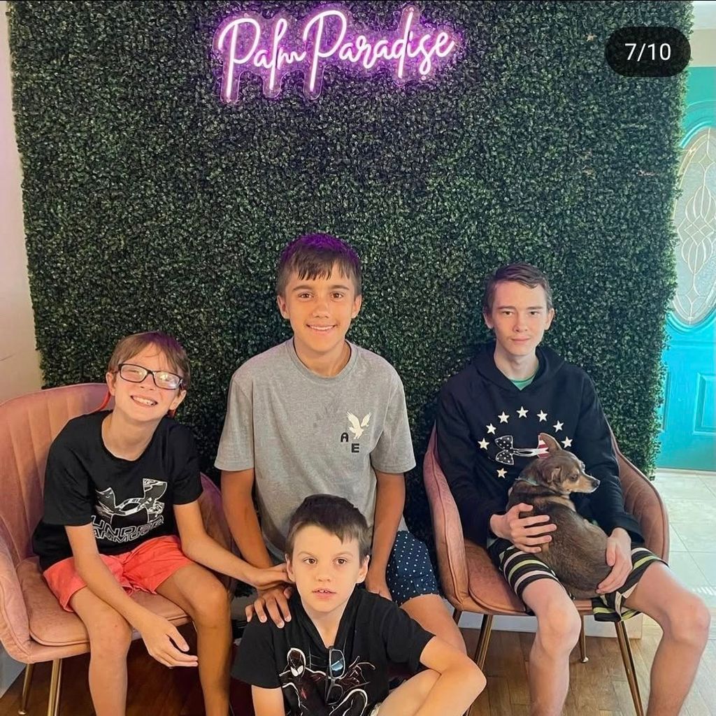 Weston with his siblings