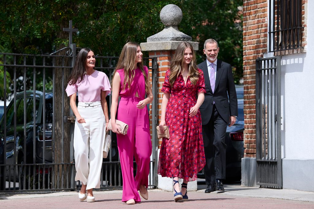 Princess Sofia with her sister Princess Leonor and her parents, Letizia and Felipe