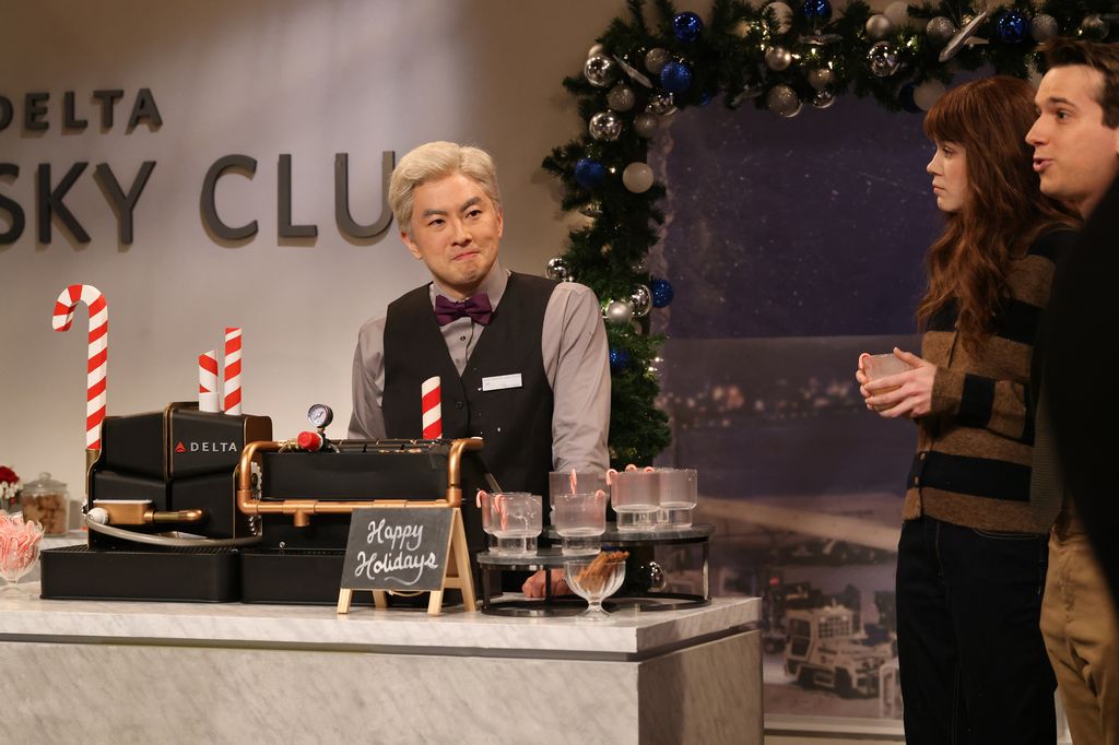 SATURDAY NIGHT LIVE -- Episode 1893 -- Pictured: (l-r) Bowen Yang, Jane Wickline, and Andrew Dismukes during the "Delta Lounge" sketch on Saturday, December 20, 2025