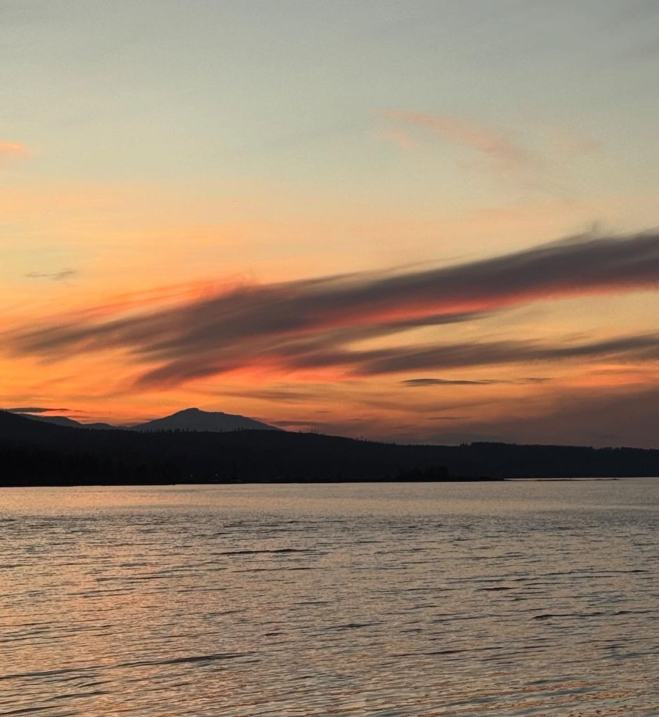 The cryptic post sparked rumours among Kim's fans