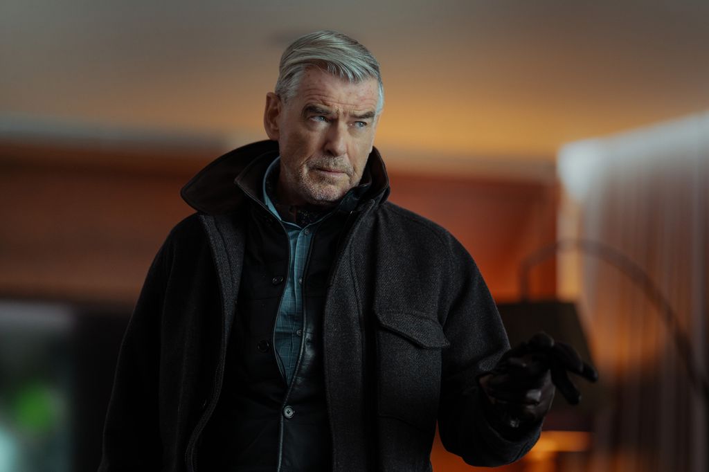 Pierce Brosnan in Mobland