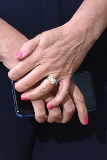 Lorraine Kelly's engagement ring
