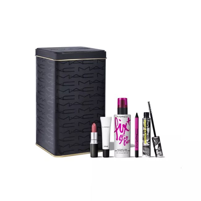 MAC Cosmetics gift set