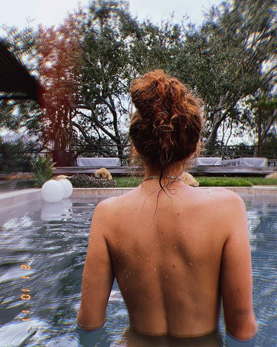 rumer willis topless pool picture