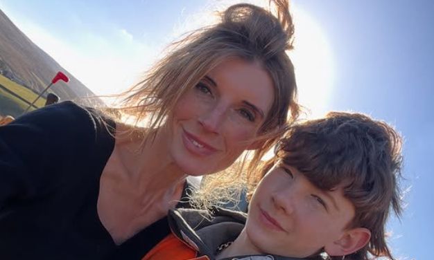 Amanda Owen with her son Sid