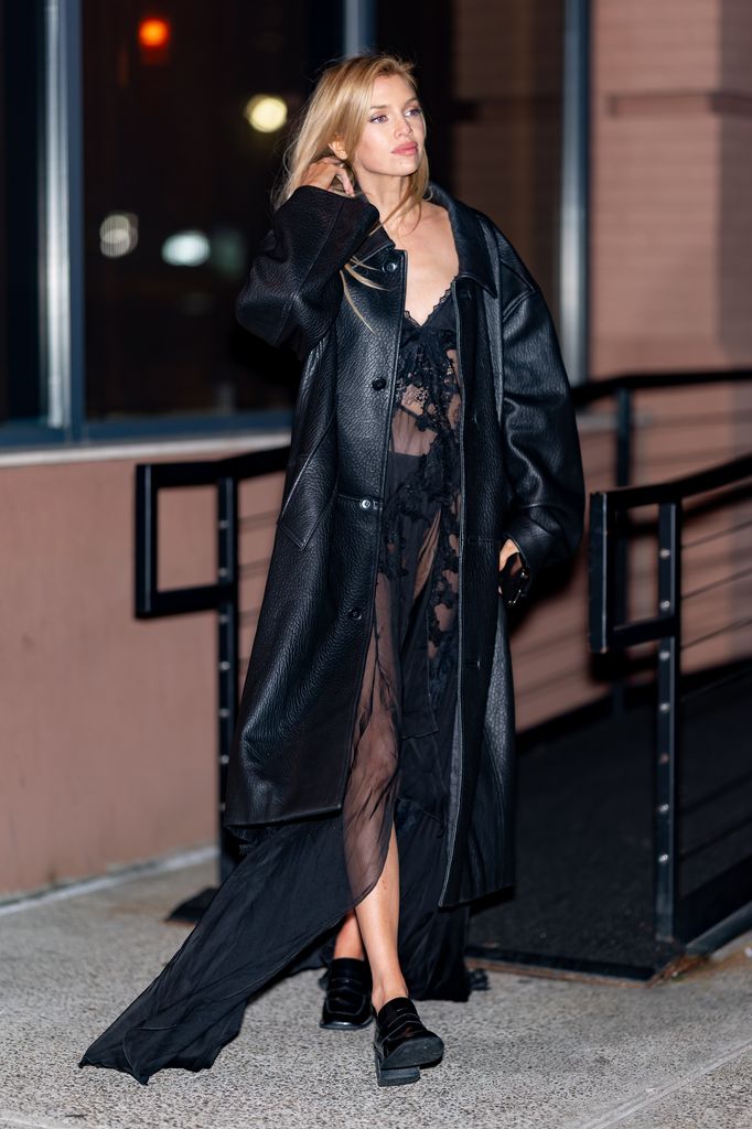 stella maxwell vs afterparty