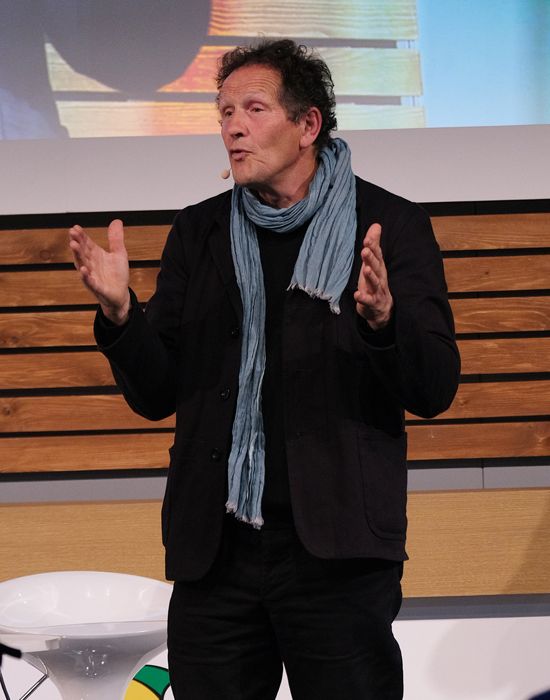 monty don in scarf