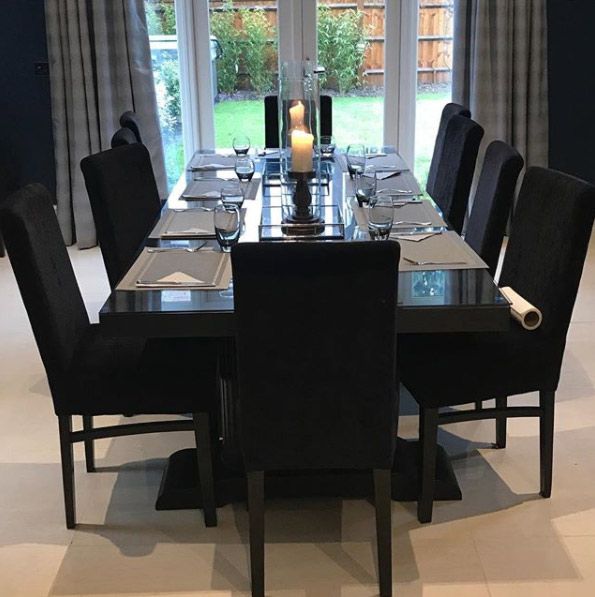 4 Peter Andre dining room