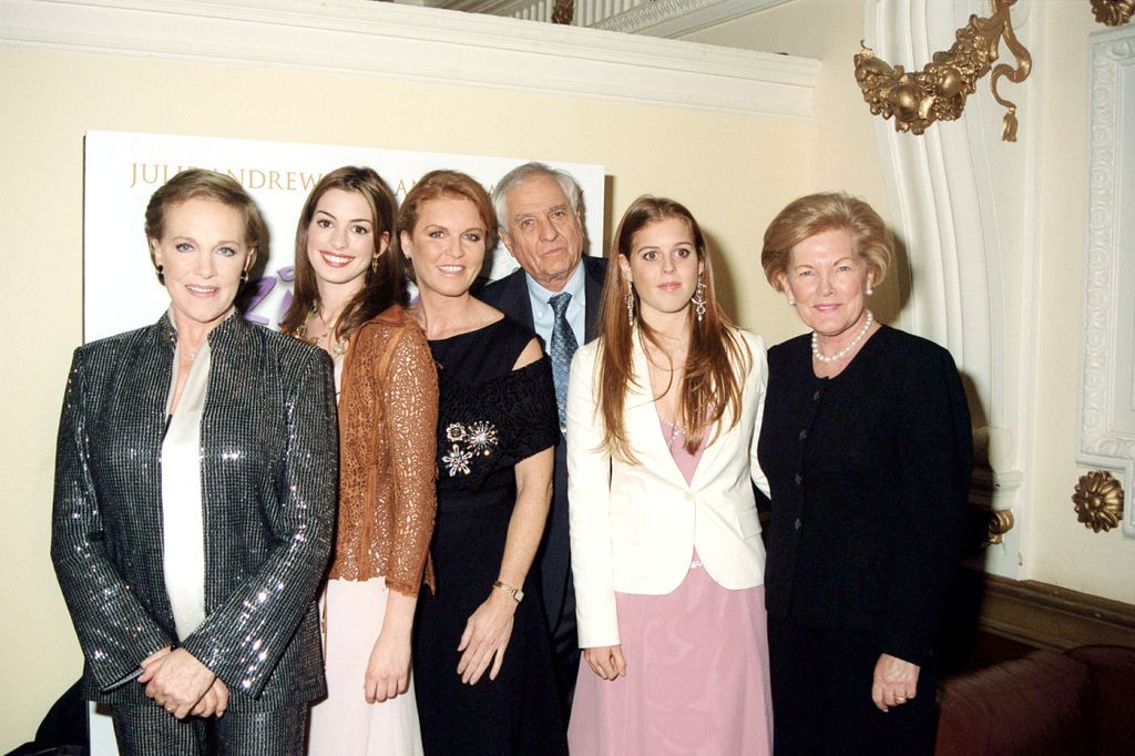 Beatrice posed with the movie's stars and director Garry Marshall