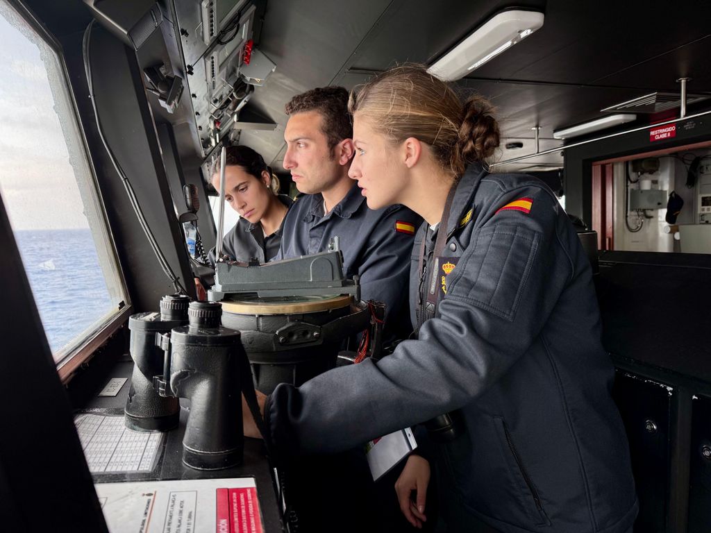 Crown Princess Leonor on board of A?Blas de LezoA? fragata