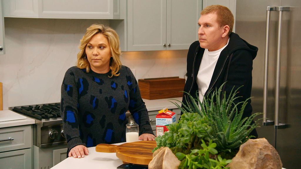 Julie Chrisley, Todd Chrisley in a scene from Chrisley Knows Best