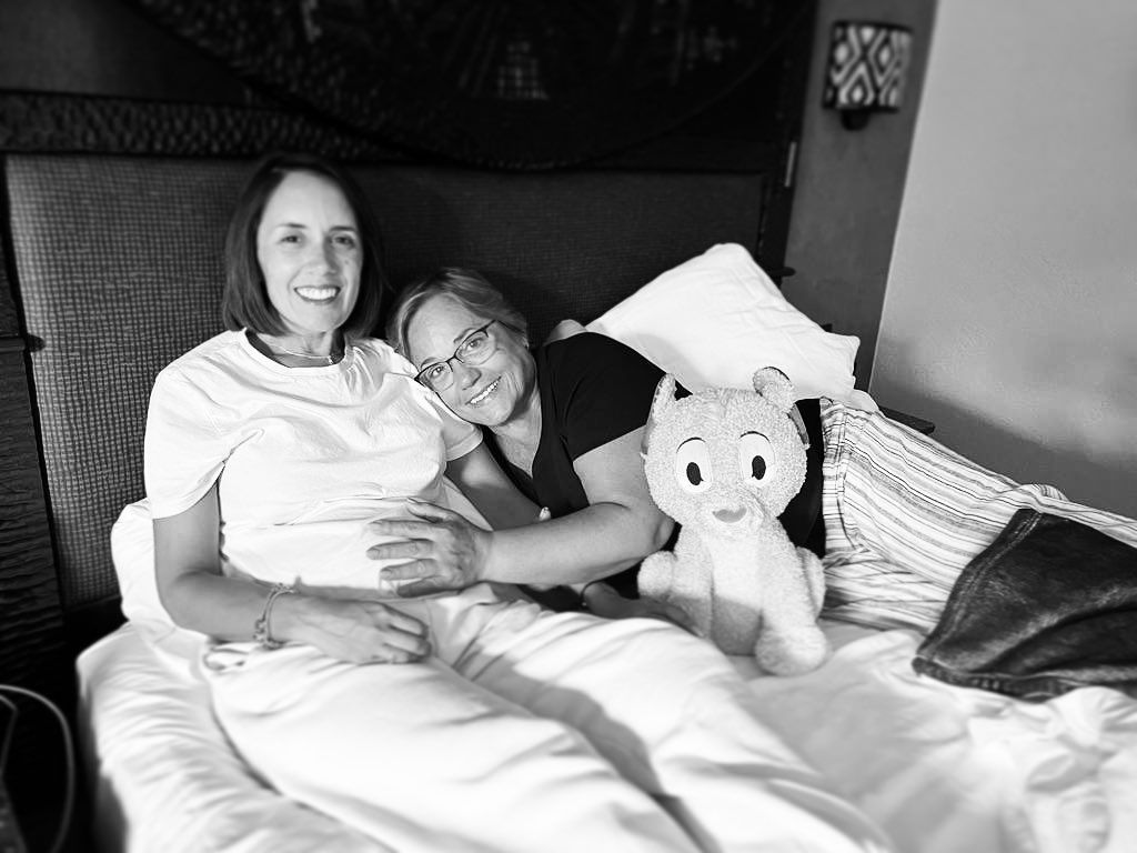 Manrara shares intimate bump photo as she details 'tearful