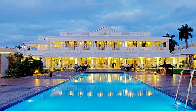 Grand Pacific Hotel Suva pool