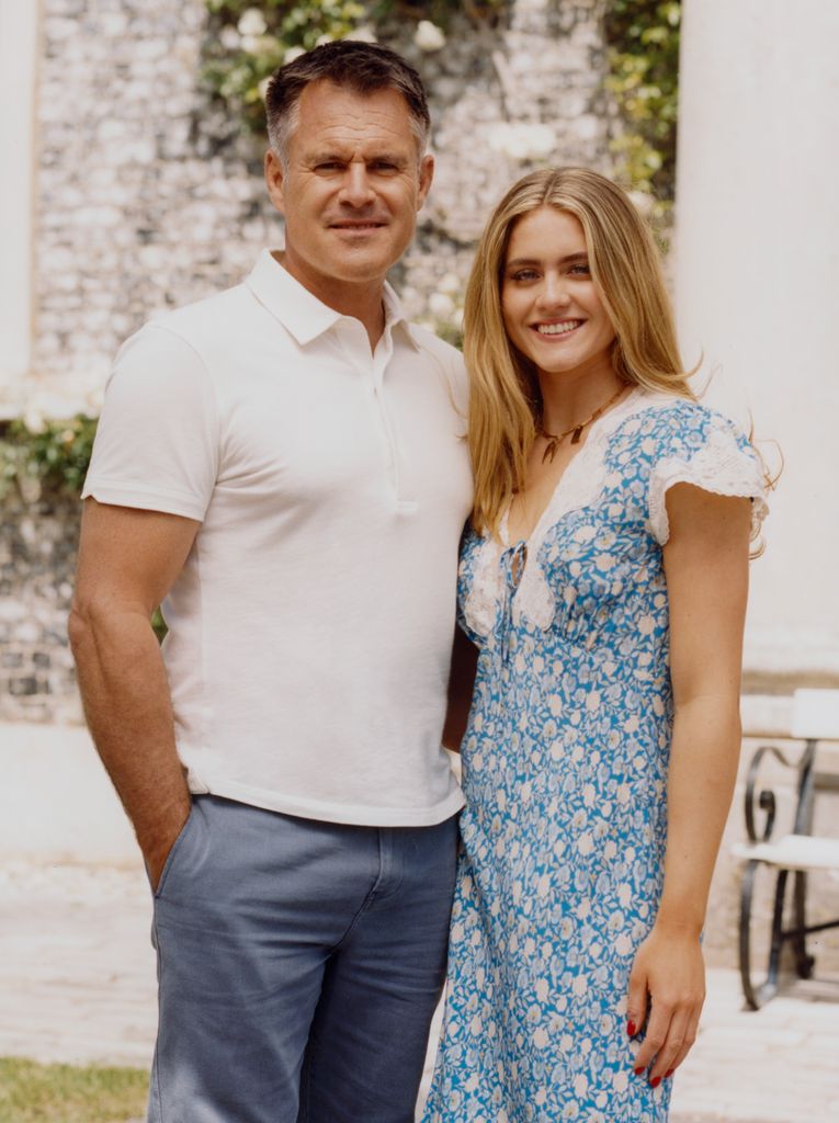 'He's my top groom', Lois says of her father, former rugby player Kenny Logan
