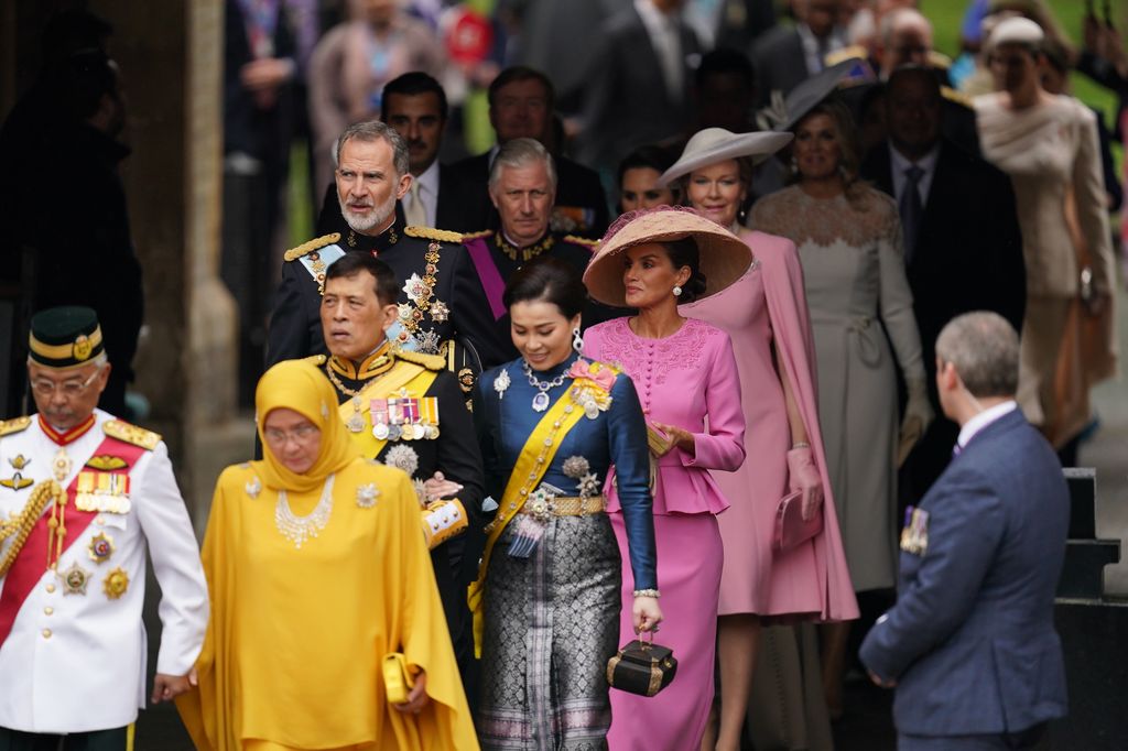 Queen Letizia Appeared At King Charles III's Coronation in a Chic Pink  Ensemble