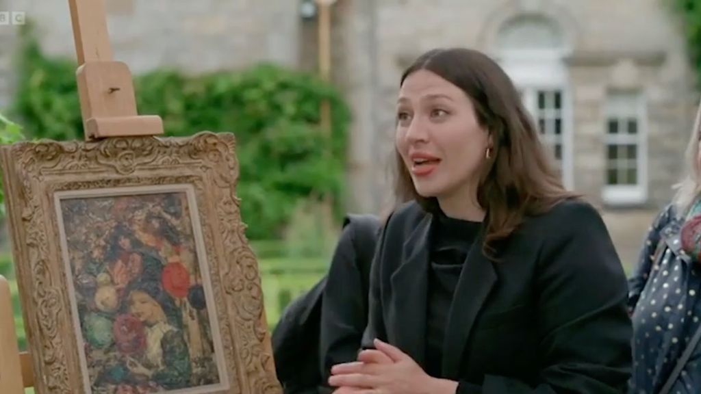 Antiques Roadshow guest promises to be ‘nice to mum’ after expert reveals painting’s real value