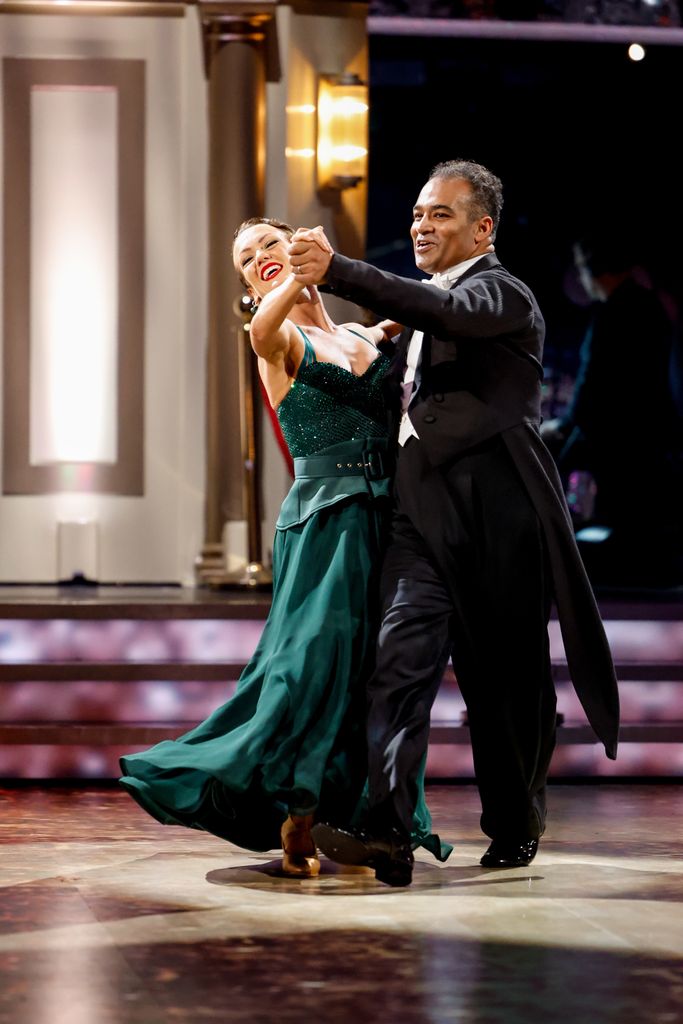 Krishnan Guru-Murthy and Lauren Oakley danced a quickstep