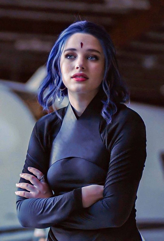 Teagan Croft in Titans