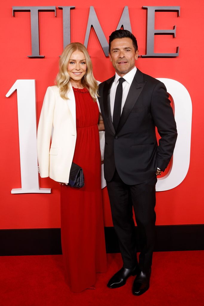 NEW YORK, NEW YORK - APRIL 25: Kelly Ripa and Mark Consuelos attend the 2024 Time100 Gala at Jazz at Lincoln Center on April 25, 2024 in New York City.  (Photo by Taylor Hill/FilmMagic)
